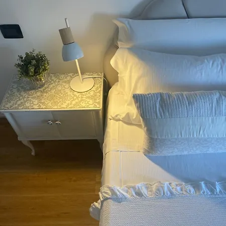 La Romantica Apartment *